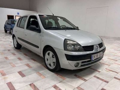 Renault Clio II