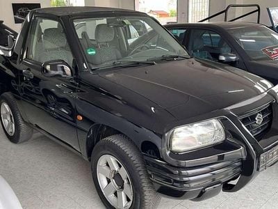 Usado Suzuki Grand Vitara 128 CV (94 kW) 2001 Negro SUV
