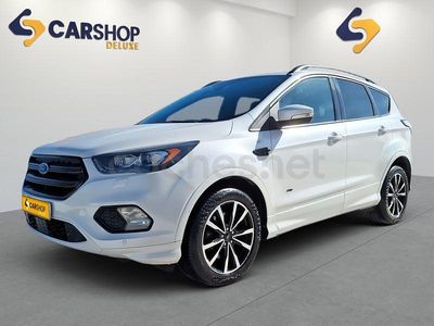 Usado Ford Kuga ST-Line 150 CV (110 kW) 2017 Blanco SUV
