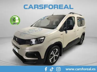 Usado Peugeot Rifter GT-line 131 CV (96 kW) 2019 Gris Monovolumen