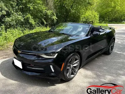 Usado Chevrolet Camaro 405 CV (297 kW) 2018 Negro Descapotable