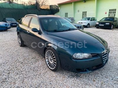 Azul Usado 2004 Alfa Romeo 156 Distinctive Familiar | 4600 €