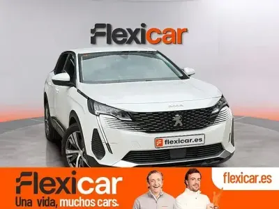 Usado Peugeot 3008 Allure 130 CV (95 kW) 2021 Blanco SUV