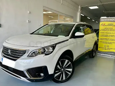 Usado Peugeot 5008