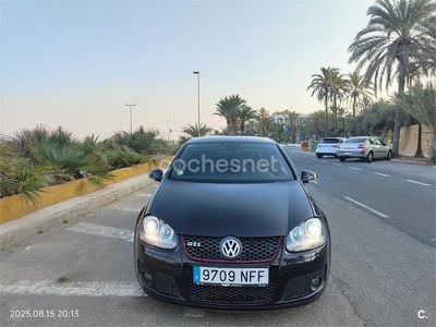 VW Golf V