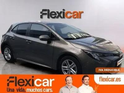 Usado Toyota Corolla Active 122 CV (89 kW) 2022 Verde Berlina