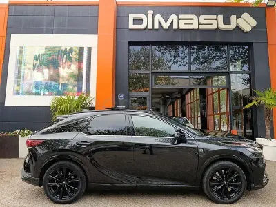 Usado Lexus RX500h Sport Line 371 CV (272 kW) 2023 Negro SUV