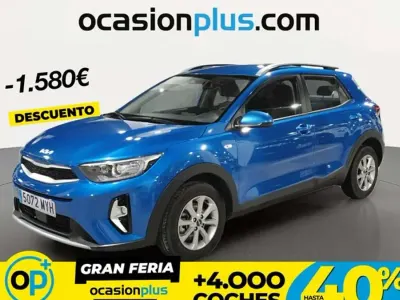 Usado Kia Stonic 79 CV (58 kW) 2025 Azul SUV