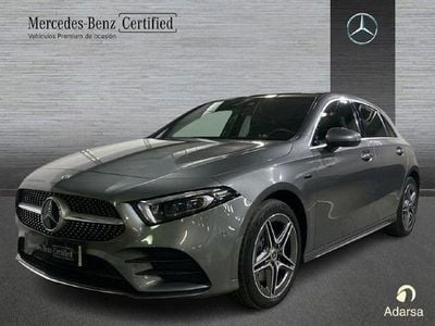 Gris montaña Usado 2021 Mercedes A250 AMG line Berlina | 30.900 € (Precio justo)