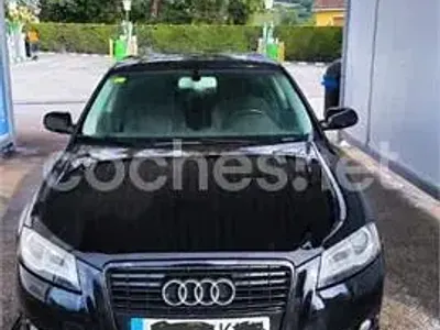 Begagnad Audi A3 Attraction 140 HK (102 kW) 2010 Svart Halvkombi