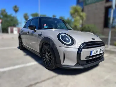 Używany Mini Cooper 136 KM (100 kW) 2021 Szary Hatchback