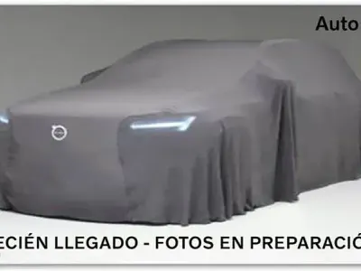 Usado Volvo XC60 Core 197 CV (144 kW) 2025 Plateado SUV