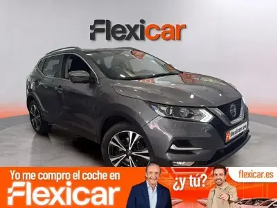Usado Nissan Qashqai Acenta 140 CV (102 kW) 2019 Gris SUV