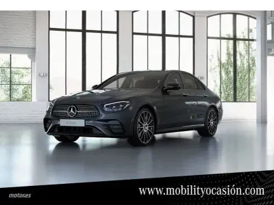 Usado Mercedes E220 200 CV (147 kW) 2023 Gris Berlina