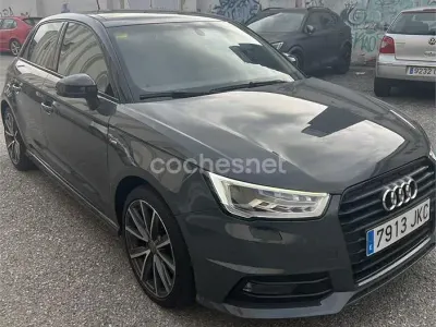 Usado Audi A1 Sportback S-Line 116 CV (85 kW) 2015 Gris / plata Utilitario