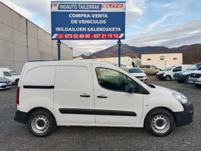 Usado Citroën e-Berlingo Feel 102 CV (75 kW) 2018 Blanco Monovolumen