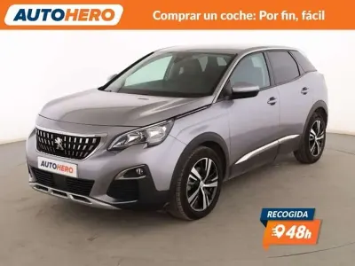 Usado Peugeot 3008 Allure 131 CV (96 kW) 2019 Gris SUV