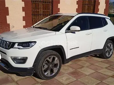 Usado Jeep Compass Limited 140 CV (102 kW) 2019 Blanco SUV