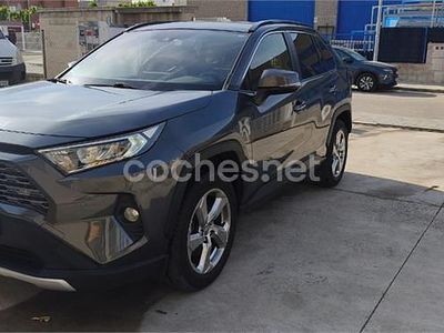 Usado Toyota RAV4 Hybrid Advance 218 CV (160 kW) 2019 Gris / plata SUV