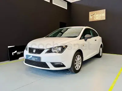 Usado Seat Ibiza SC Reference 70 CV (51 kW) 2013 Blanco Utilitario