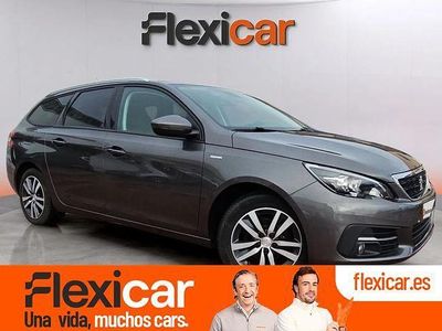 Usado Peugeot 308 SW Style 130 CV (95 kW) 2021 Gris Familiar
