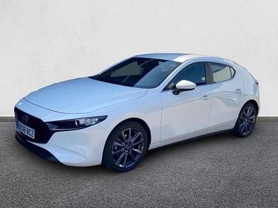 Usado 2025 Mazda 3 Center-Line | 28.500 € (Un poco caro)