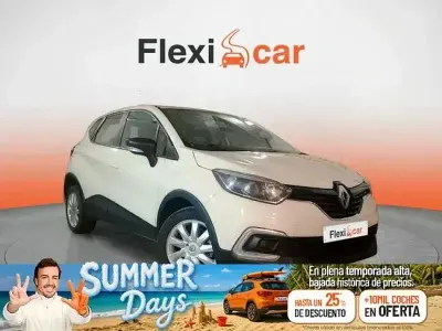 Usado Renault Captur Life 90 CV (66 kW) 2019 Beige SUV