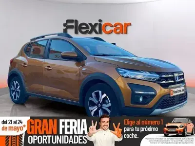 Occasion Dacia Sandero Comfort 101 PK (74 kW) 2021 Oranje