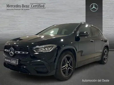 Usado Mercedes GLA200 163 CV (119 kW) 2023 Negro noche SUV