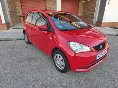 Usado Seat Mii Ecomotive 60 CV (44 kW) 2012 Rojo Utilitario