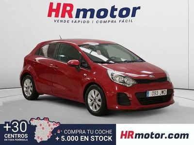 Usado Kia Rio 84 CV (61 kW) 2017 Rojo Utilitario
