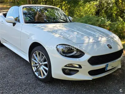 Usado Fiat 124 Spider Lusso 140 CV (102 kW) 2016 Blanco Descapotable