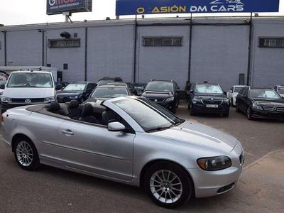 Usado Volvo C70 Summum 140 CV (102 kW) 2006 Gris Descapotable