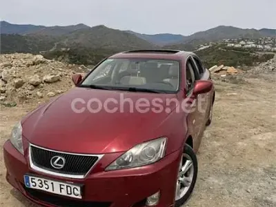 Usado Lexus IS220d President Line 177 CV (130 kW) 2006 Granate Berlina