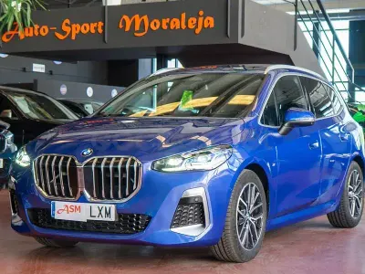 Usado BMW 218 Sport Line 150 CV (110 kW) 2022 Azul Familiar