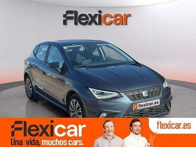 Usado Seat Ibiza Style 110 CV (80 kW) 2022 Gris Utilitario
