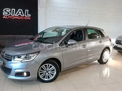 Usado Citroën C4 Feel 99 CV (72 kW) 2017 Gris / plata Berlina