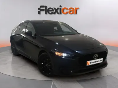 Usado Mazda 3 122 CV (89 kW) 2023 Negro Berlina