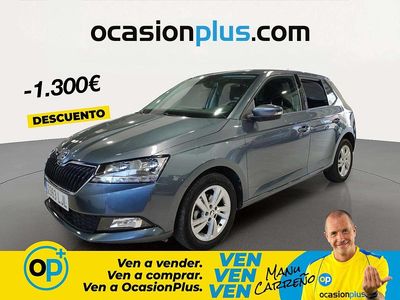 Usado Skoda Fabia Ambition 95 CV (69 kW) 2020 Gris