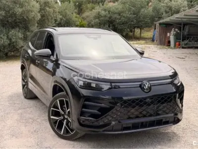 Usado VW Tayron R-line 193 CV (141 kW) 2025 Negro SUV