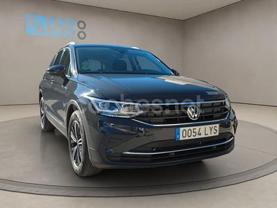 Usado VW Tiguan Life 130 CV (95 kW) 2022 Gris / plata SUV