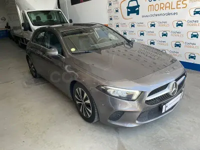 Begagnad Mercedes A200