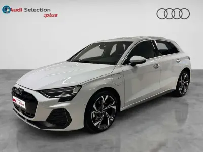 Usado Audi A3 Sportback e-tron S-Line 204 CV (150 kW) 2025 Blanco Utilitario