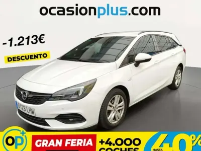 Usado Opel Astra GS Line 122 CV (89 kW) 2020 Blanco Familiar