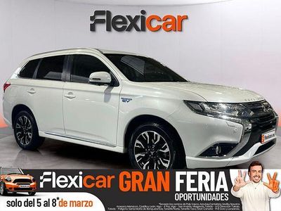 Usado Mitsubishi Outlander P-HEV 203 CV (149 kW) 2017 Blanco