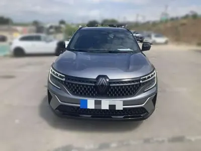 Usado Renault Austral Techno 158 CV (116 kW) 2023 Gris SUV