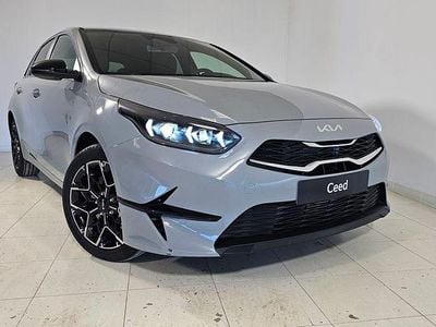 Blanco Nuevo 2025 Kia Ceed Style Utilitario | 24.500 € (Un poco caro)