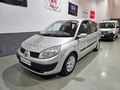 Gris / plata Usado 2006 Renault Grand Scénic II Dynamique Monovolumen | 3490 € (Un poco caro)
