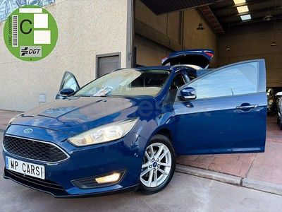 Usado Ford Focus Business Edition 120 CV (88 kW) 2016 Azul Familiar