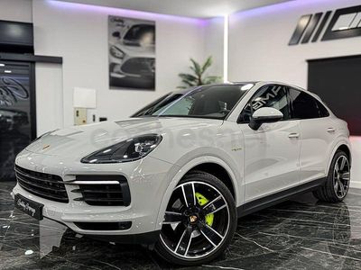 Usado Porsche Cayenne 462 CV (339 kW) 2020 Gris / plata SUV